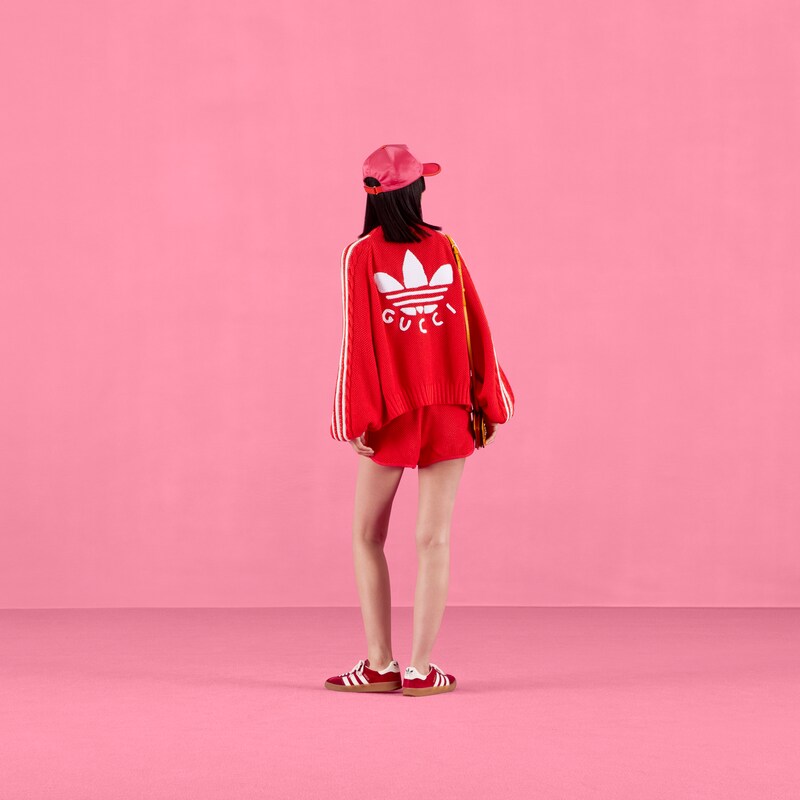 6周年記念イベントが GUCCI×adidas セーター ecousarecycling.com