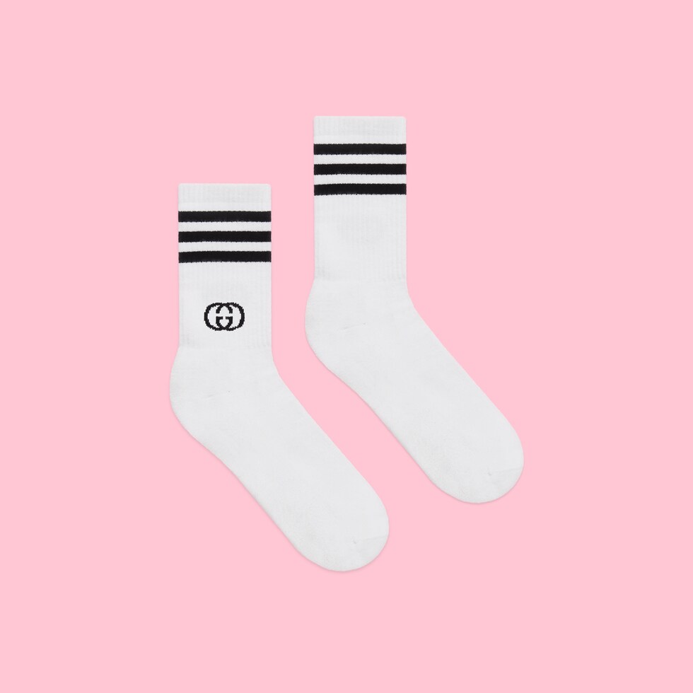 SA ®غوتشي ‎adidas x Gucci ankle socks in white and black