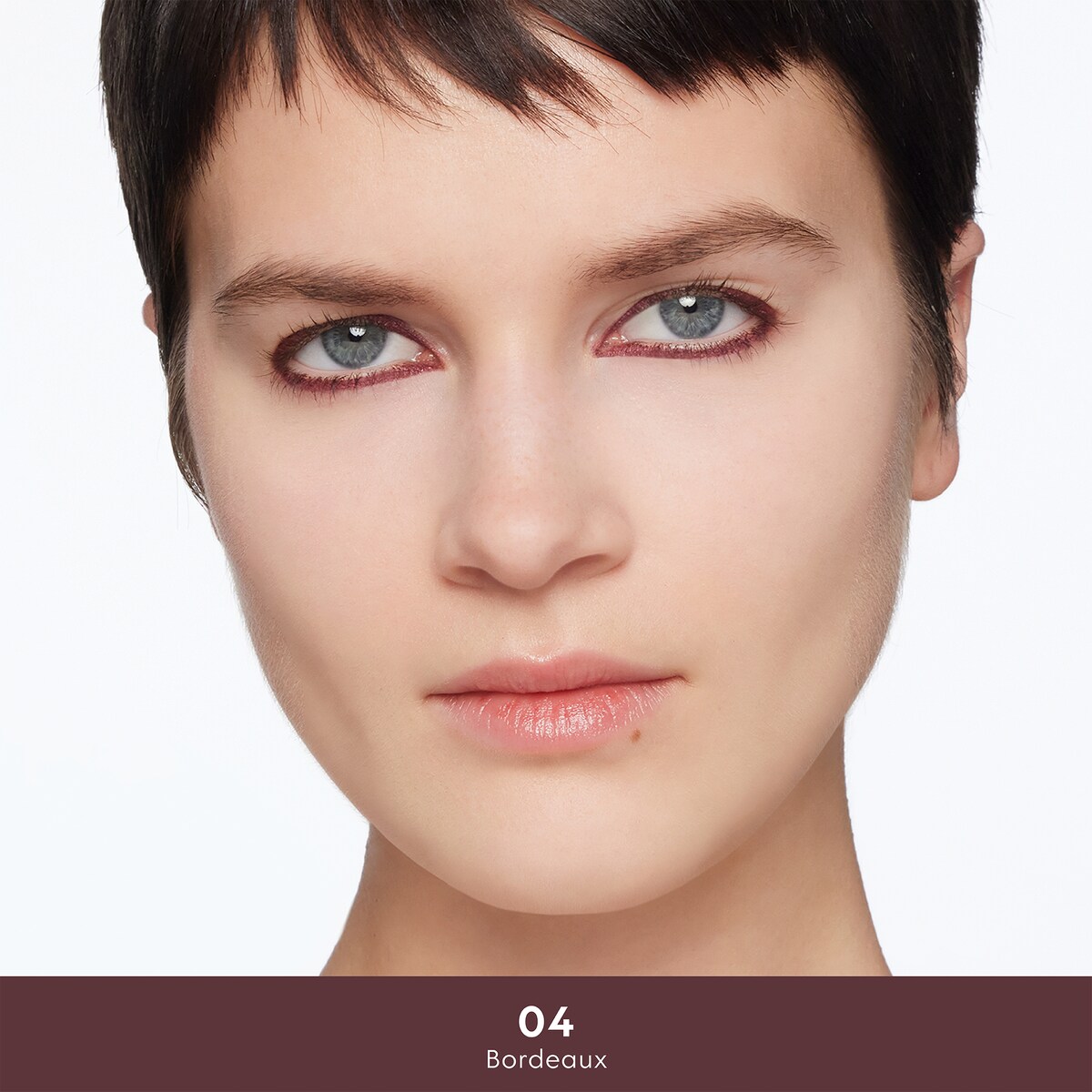 Gucci 04 Bordeaux, Stylo Contour Des Yeux Eyeliner | Thumbnail 3 Gucci 04 Bordeaux, Stylo Contour Des Yeux Eyeliner | Thumbnail 3