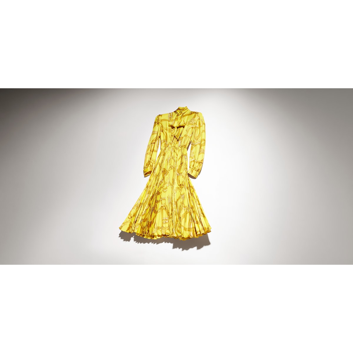 Gucci Printed Silk Twill Chemisier Dress | Thumbnail 3 Gucci Printed Silk Twill Chemisier Dress | Thumbnail 3