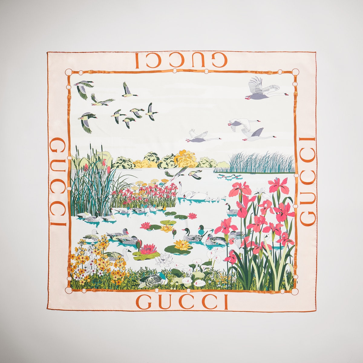 Gucci Printed Silk Twill Carré | Thumbnail 2 Gucci Printed Silk Twill Carré | Thumbnail 2