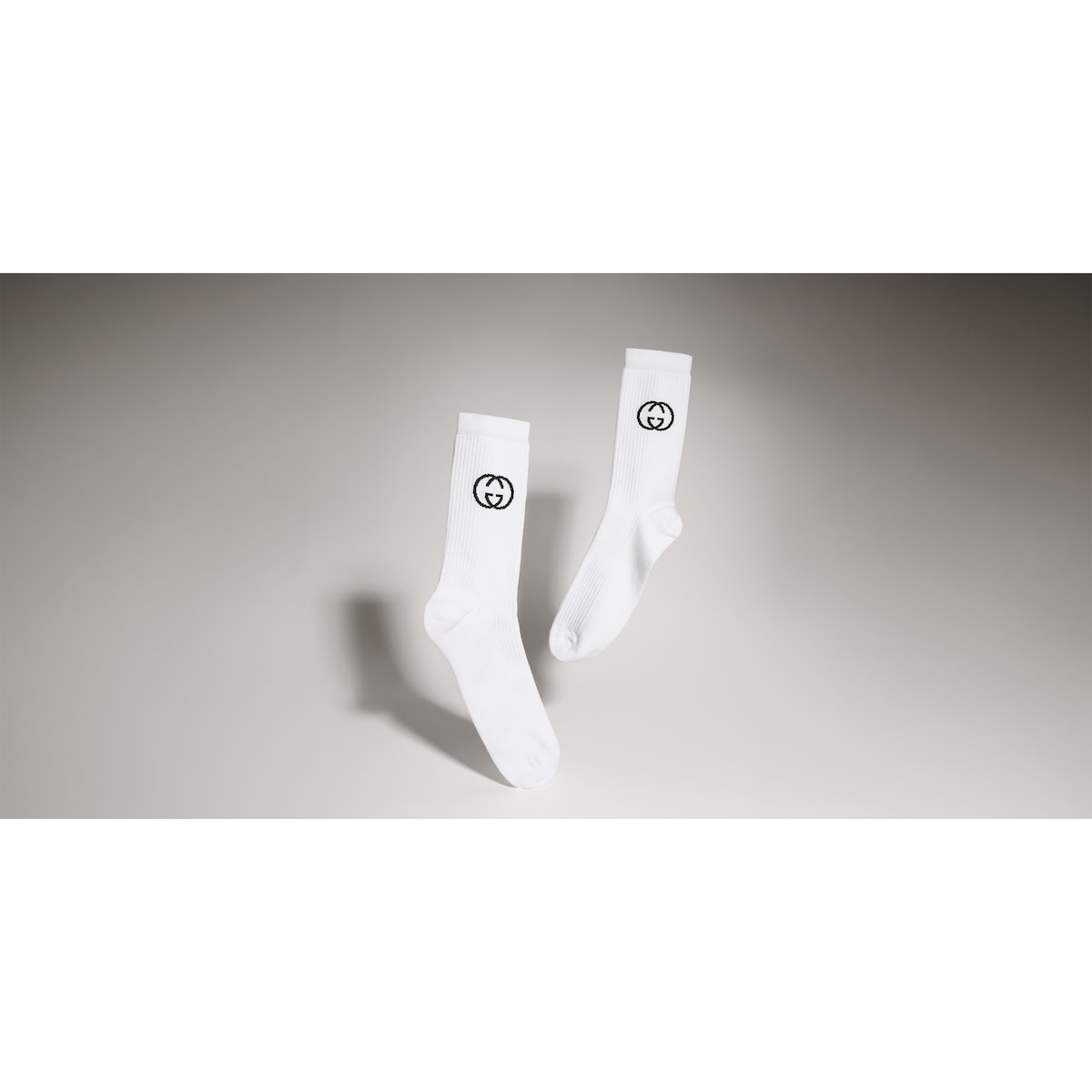 Gucci Cotton Socks With Interlocking G | Thumbnail 3 Gucci Cotton Socks With Interlocking G | Thumbnail 3