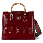 cuir verni rouge foncé