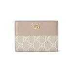 GG Supreme สีเบจและสีขาว