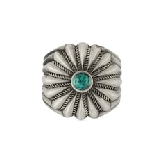Floral motif ring