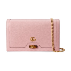 กระเป๋ามินิ Gucci Diana mini bag with bamboo