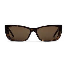 Sonnenbrille in Katzenaugenform