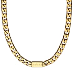 Collana a catena con targhetta scritta Gucci