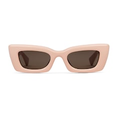 Sonnenbrille in Katzenaugenform