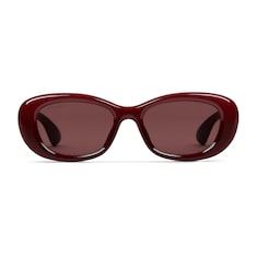 Low nose bridge fit oval sunglasses
