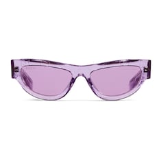 Sonnenbrille in Katzenaugenform