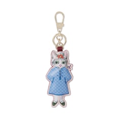 Yuko Higuchi cat-shaped keychain