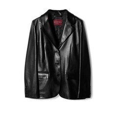 Chaqueta de piel brillante