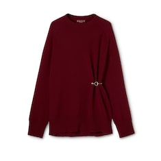 Wool cashmere sweater with brooch