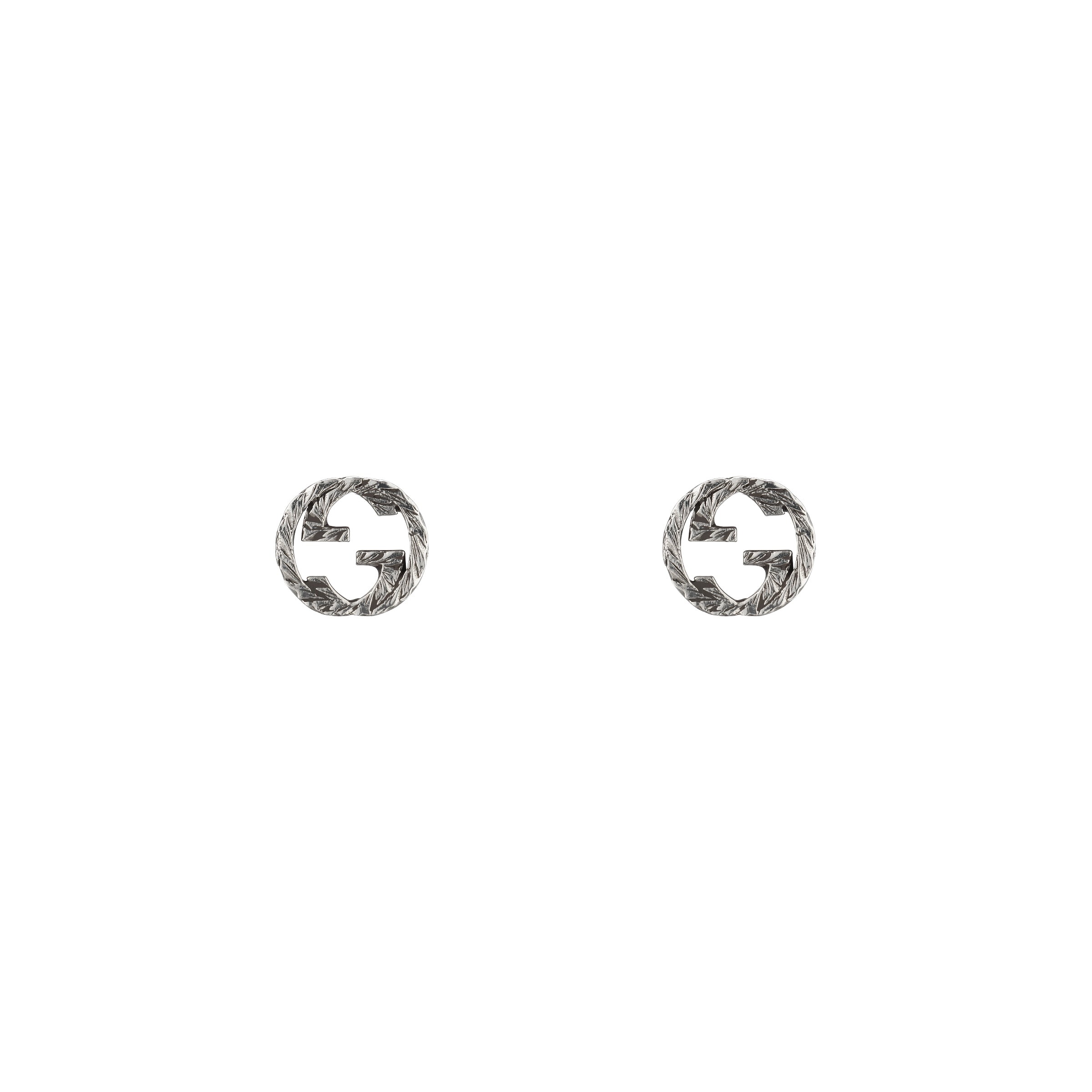457109_J8400_0811_001_100_0000_Light-Interlocking-G-earrings-in-silver.jpg