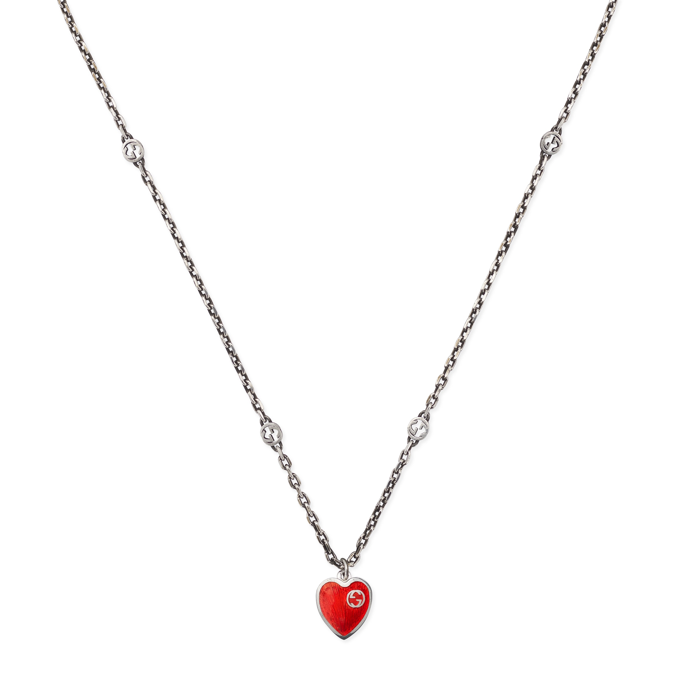645545_J89B4_1192_001_100_0000_Light-Necklace-with-Interlocking-G-enamel-heart.jpg