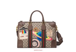 gucci courrier soft gg supreme duffle bag