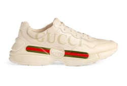 Rhyton Herrensneaker aus Leder mit Gucci Logo in elfenbeinfarbenes Leder GUCCI DE