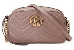 Borsa a spalla GG Marmont matelasse misura piccola in pelle e cipria GUCCI Italia