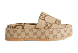 Women's platform slide sandal in camel and ebony maxi GG canvas | GUCCI® UK