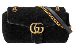 〔GGマーモント〕スモール ショルダーバッグ ブラック GUCCI GGマーモント〕ミディアム ショルダーバッグブラック レザー