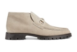 Stivaletto uomo con Morsetto in camoscio beige GUCCI Italia