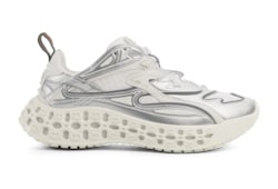 GUCCI cub3d レースアップ ウィメンズ スニーカー Gucci Cub3d sneakers in silver - Gucci | Mytheresa