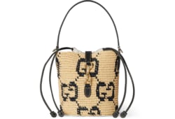 ショルダーバッグ・ポシェット Gucci Embroidered Raffia Mini Gg Bucket Bag GG Mini raffia-effect bucket bag in beige - Gucci | Mytheresa