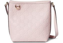◆◆VIP◆◆ GUCCI ラバー GGパターン バケットバッグ グッチ】大人が選ぶべき「GGパターン」の新作小物5選。iPhone