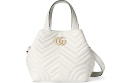 ☆GUCCI☆グッチ☆ホワイトマーモントミディアムトートバッグ ホワイト（白）系 GUCCI GG Marmont(グッチ GGマーモント