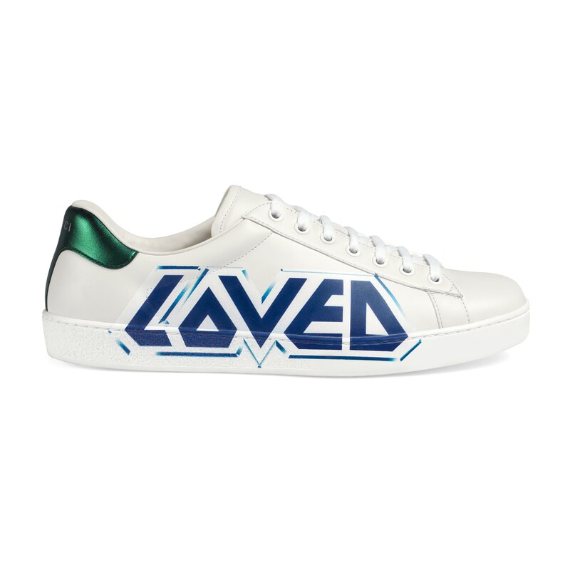GUCCI MEN'S ACE SNEAKER WITH LOVED PRINT,548758A38V09062