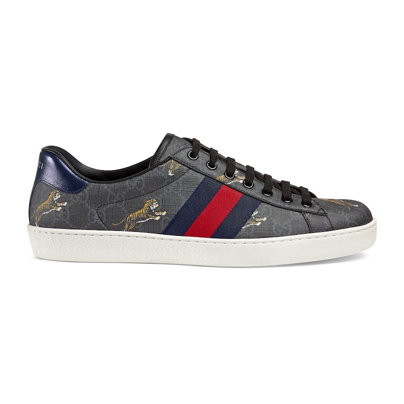 Institut Bi lodret Gucci Black & Grey Supreme Ace Gg Tiger Sneakers In 1102 Blackm | ModeSens