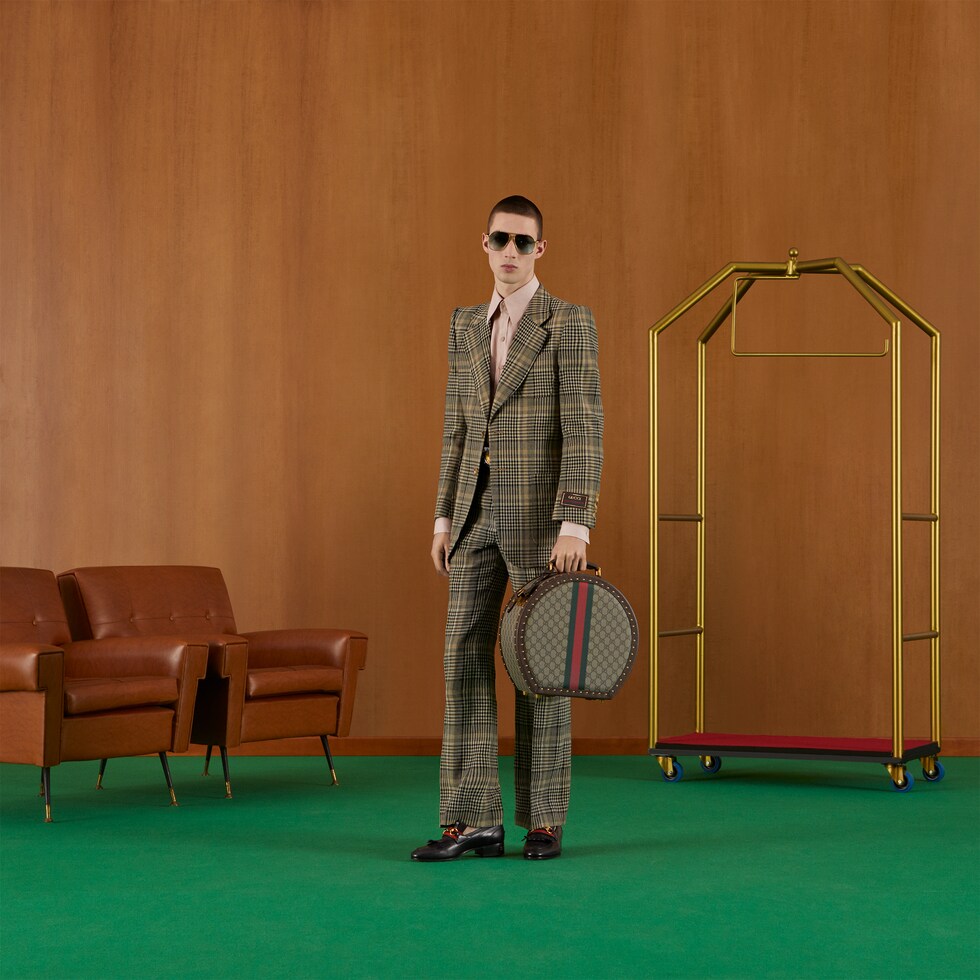 ウェブ ストライプ付き Gucci Savoy スモール ハットケース