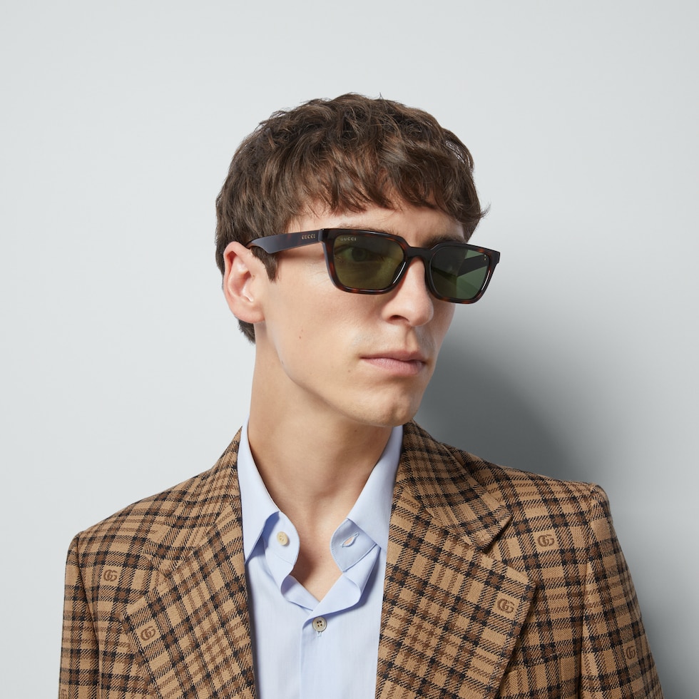 Rectangular-frame sunglases