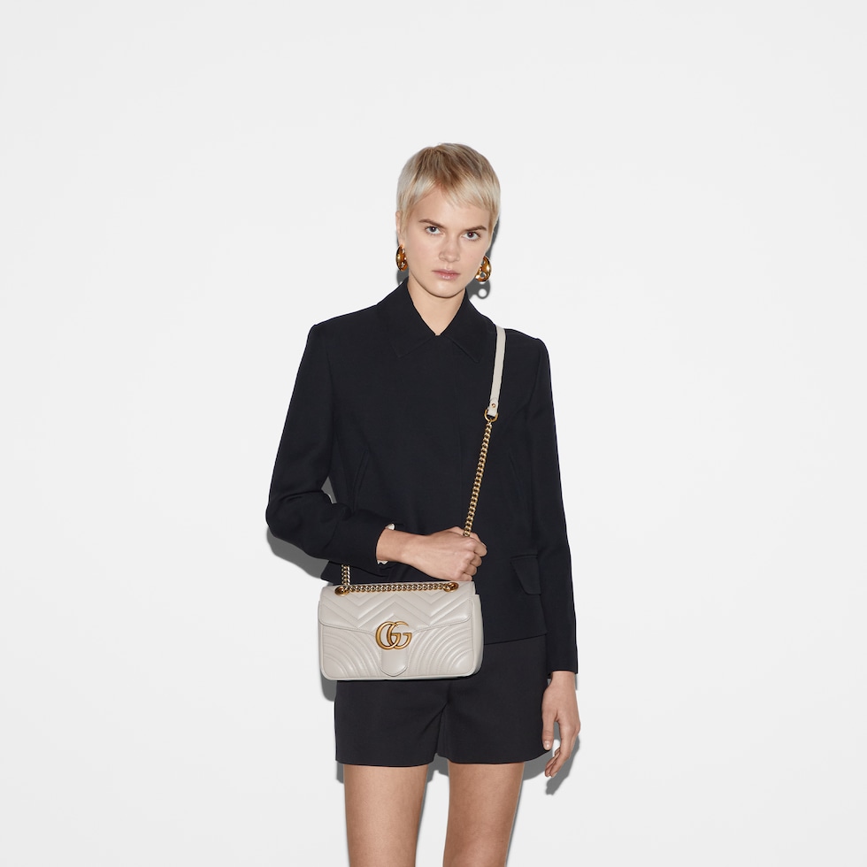 Mittelgroße GG Marmont Schultertasche