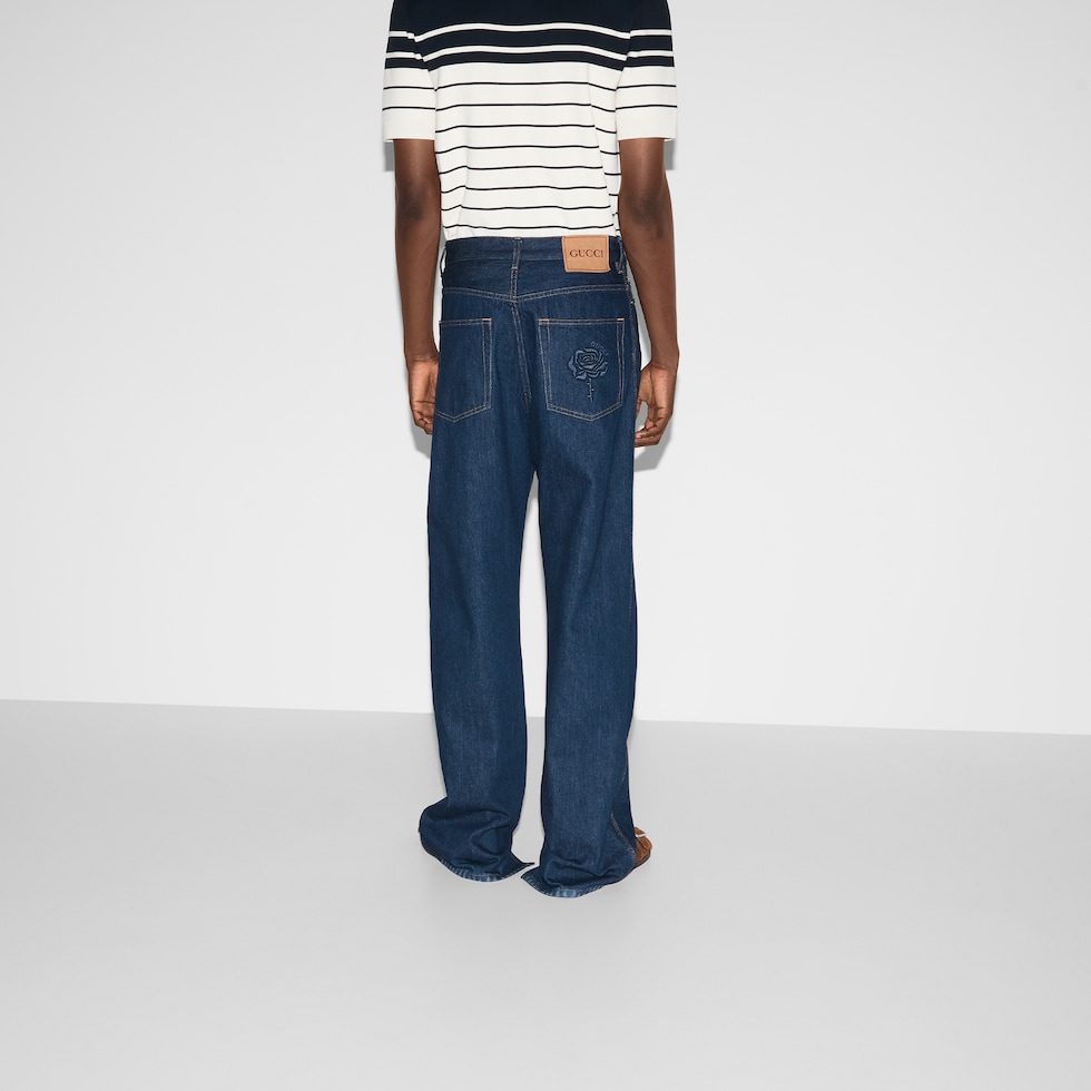 Hose aus Denim mit Stickerei