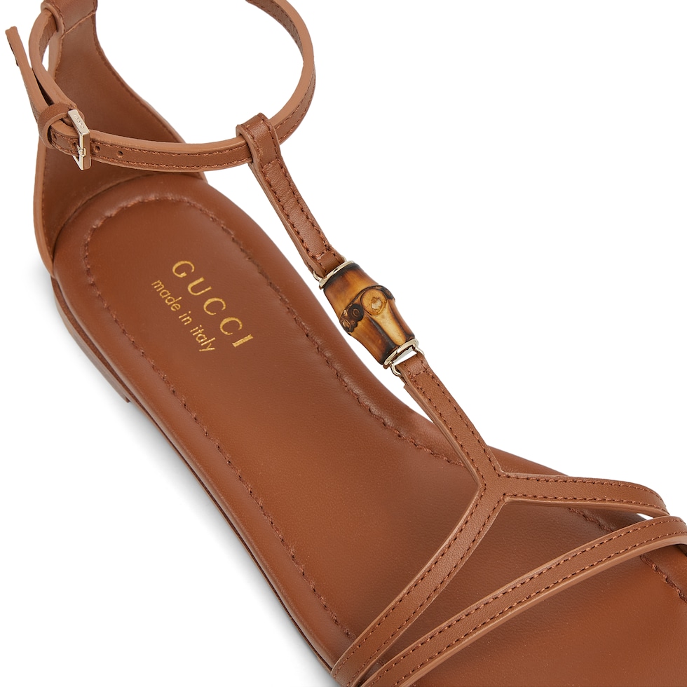 Women's sandal with bamboo detail