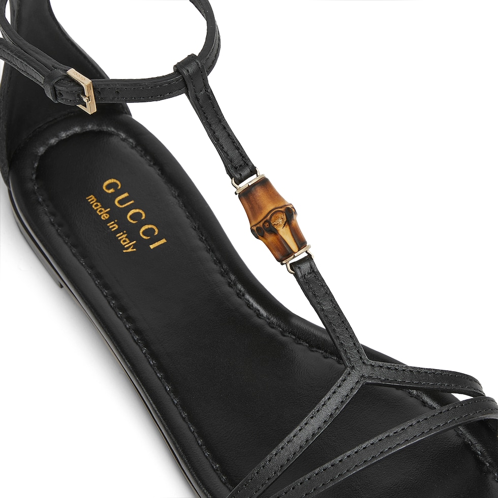 Women's sandal with bamboo detail