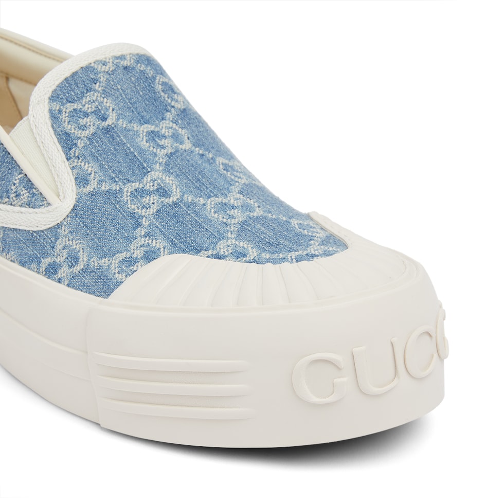Women's slip-on sneaker