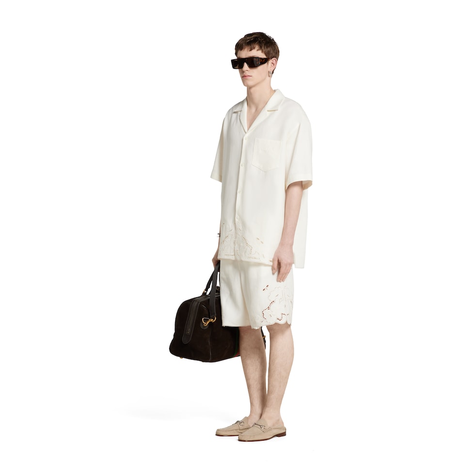 Linen shorts with embroidery