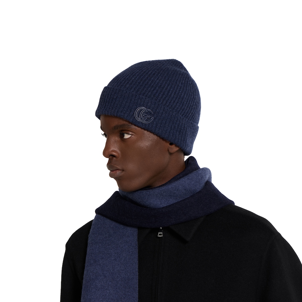 Cashmere hat with patch