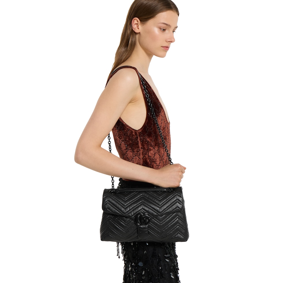 GG Marmont medium shoulder bag