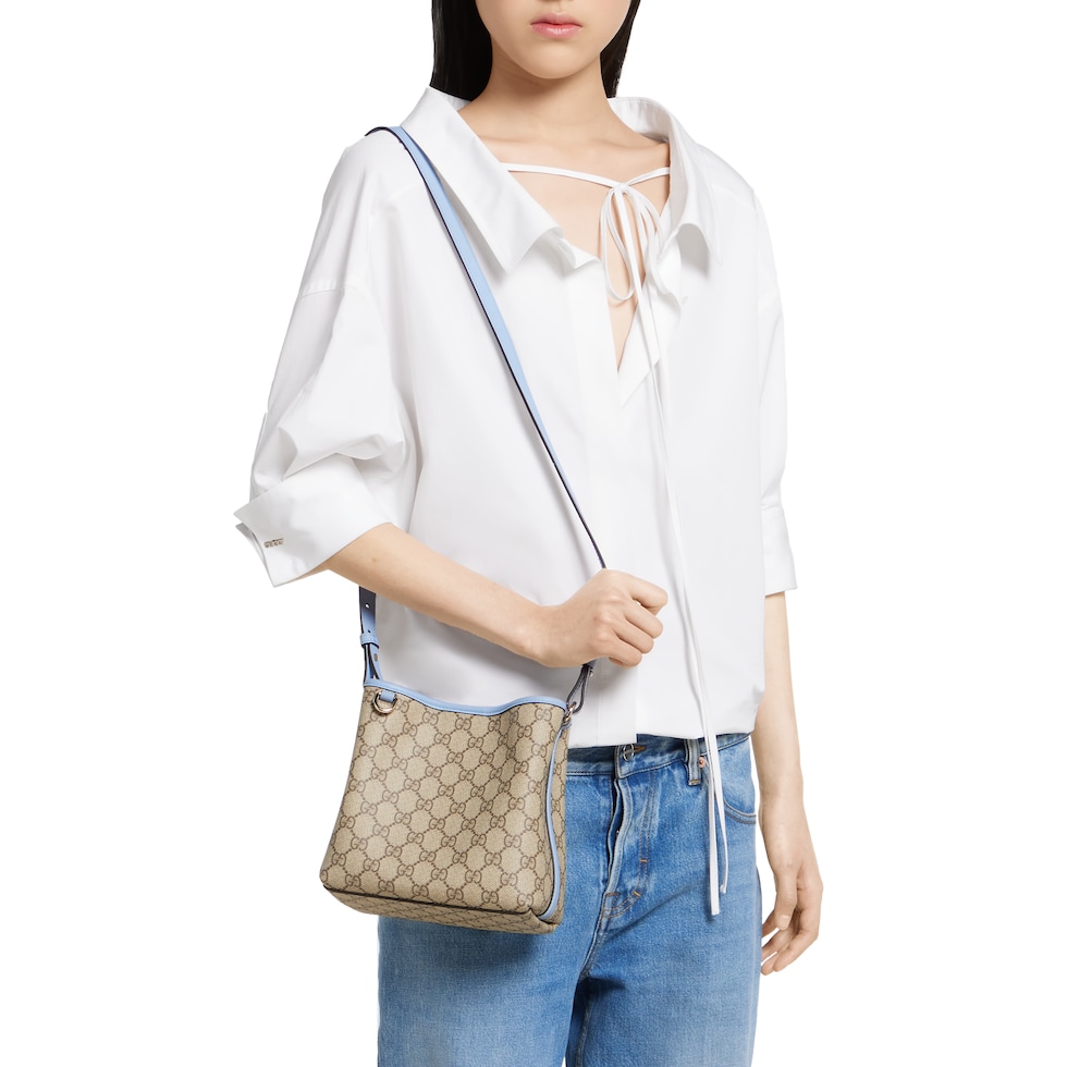 GG Emblem small bucket bag