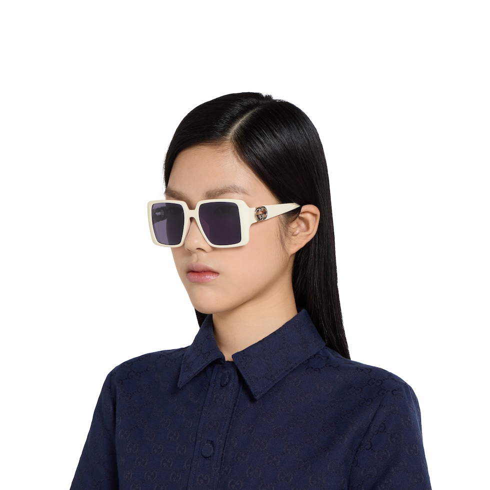 Low nose bridge fit sunglasses