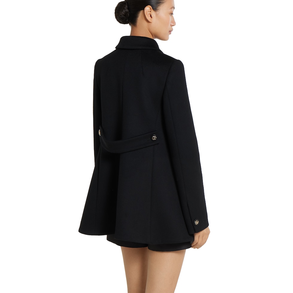 Wool coat with Horsebit buttons