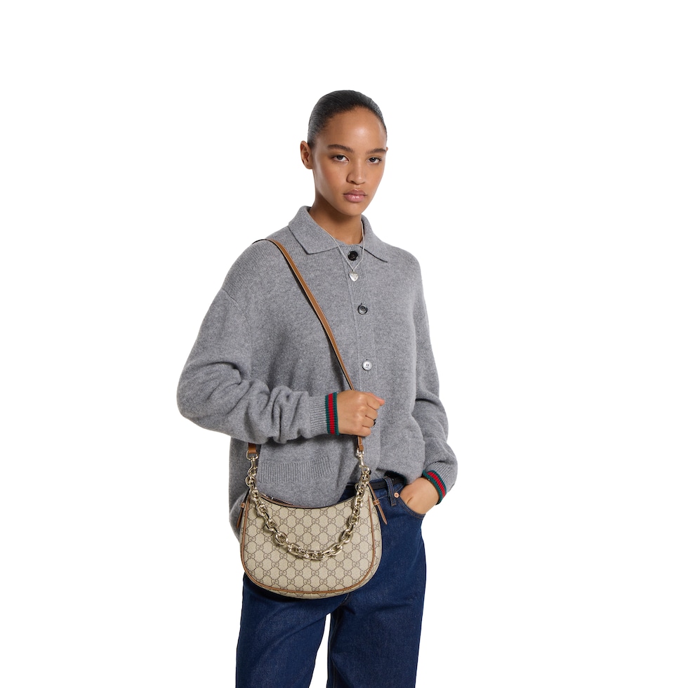 GG Emblem medium shoulder bag