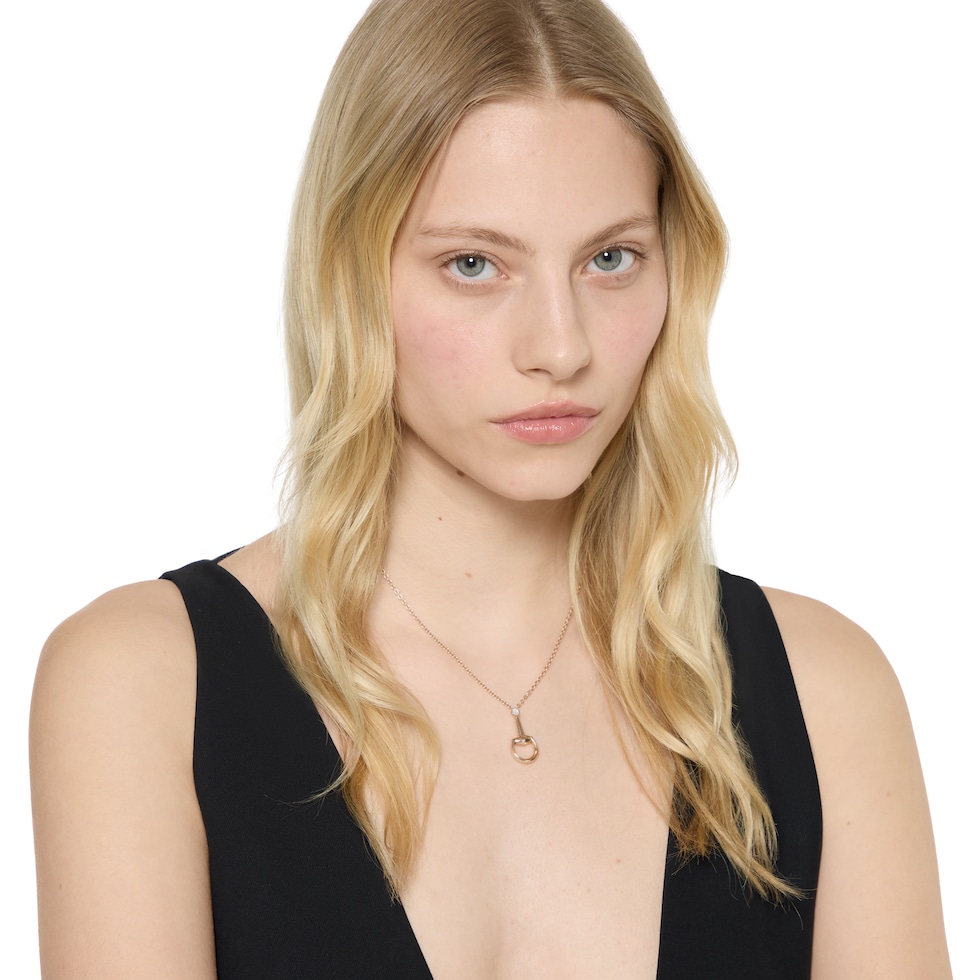 Horsebit 18k diamond pendant necklace