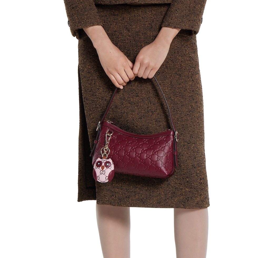 GG Emblem small shoulder bag