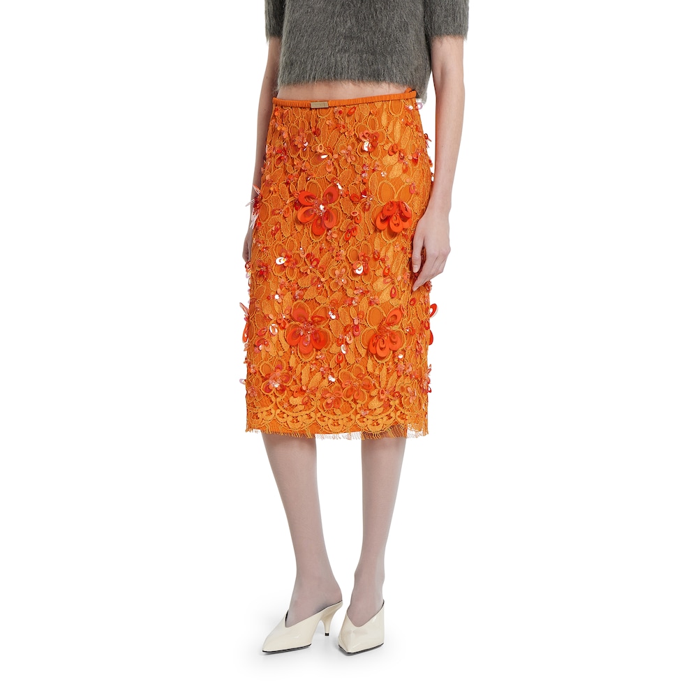 Flora lace skirt with beads