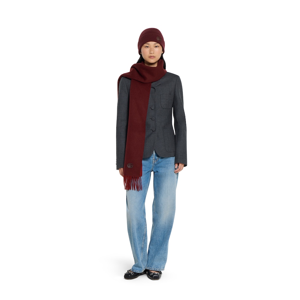 Cashmere hat with patch